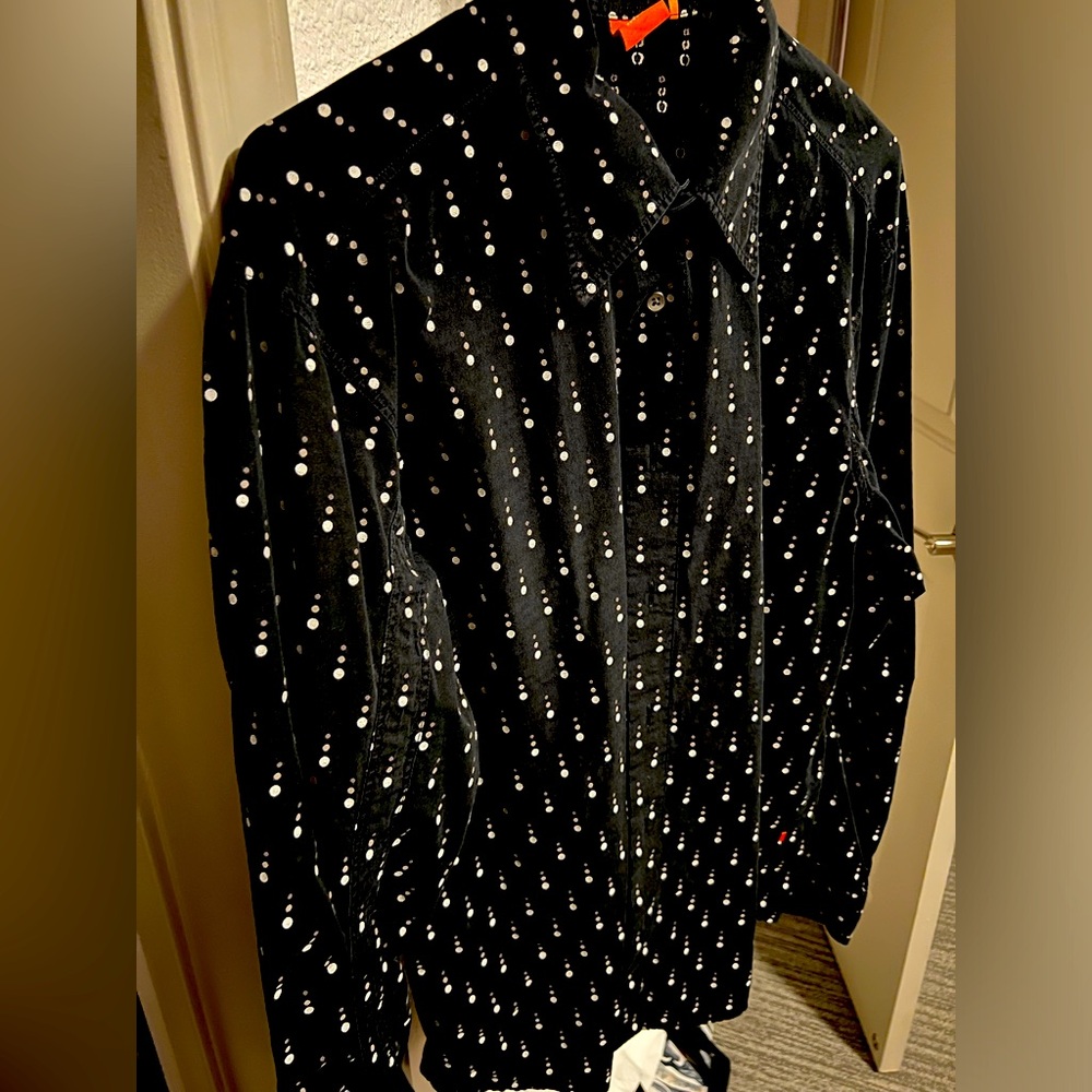 Boss Orange Long Sleeve Button Down Collared Shirt!